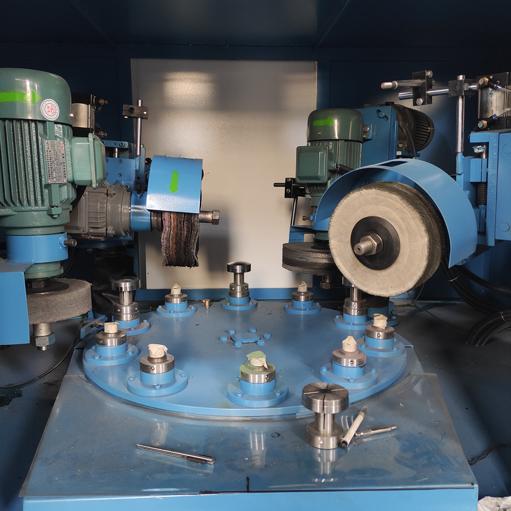 多功能圓盤自動拋光機LC-ZP904A 多功能圓盤自動拋光機LC-ZP904A